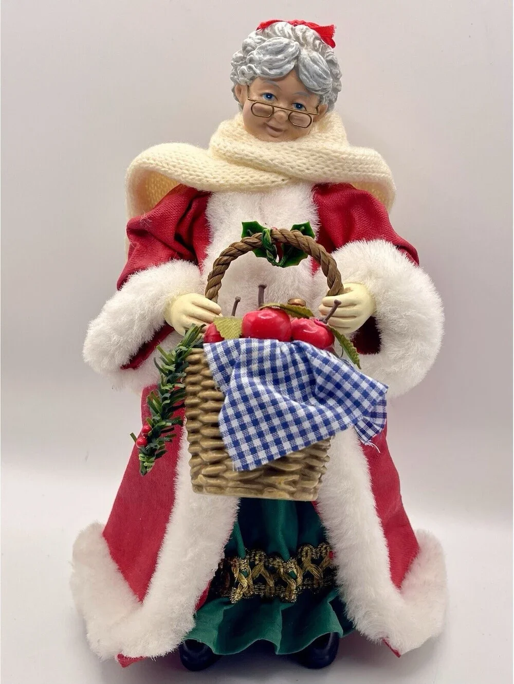 Possible Dreams Clothtique Mrs Claus Santa’s Better Half 713155 W/ Box 1997